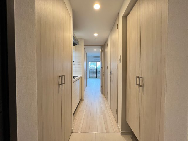 S-RESIDENCE難波大国町Deuxの玄関