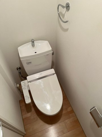 仲介手数料0円！！Branche城西のトイレ