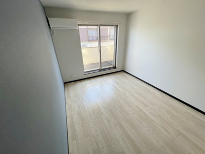 【寝室】 | ヒルハイツ高鷲