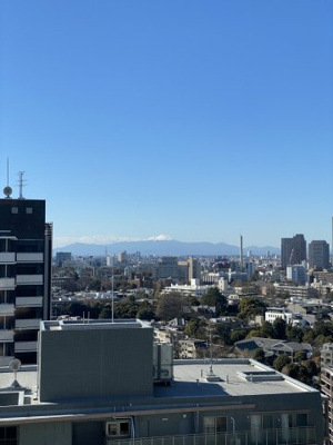 【展望】 | ザ・パークハウス高輪タワー | 共用エレベーターホールから富士山が望めます