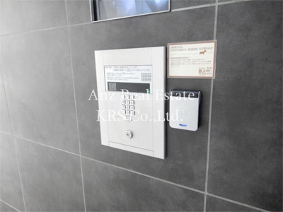 【エントランス】 | ＦＩＮＯ（フィーノ） | エントランスにあるオートロック！入居者様の安全を守ります！