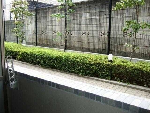 【バルコニー】