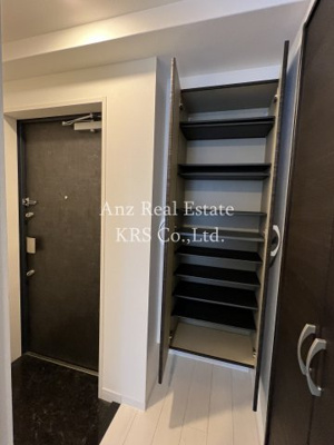 【収納】 | ララプレイス京町堀プロムナード | トールタイプの下駄箱！玄関はいつも片付きます！