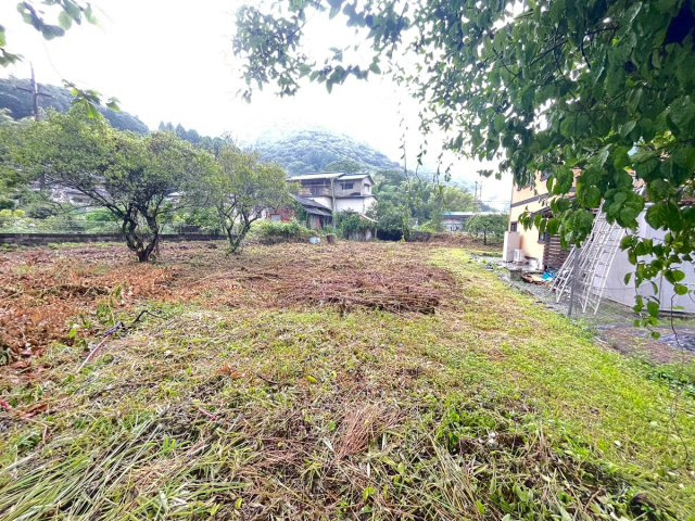 姫路市安富町狭戸／売土地の外観