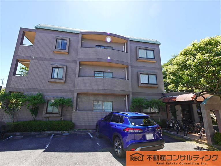 ライフコート山芦屋の外観