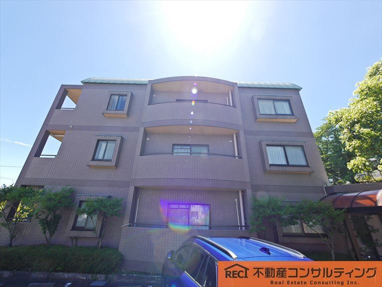 ライフコート山芦屋の外観