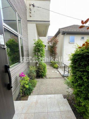 【エントランス】 | 新石川戸建