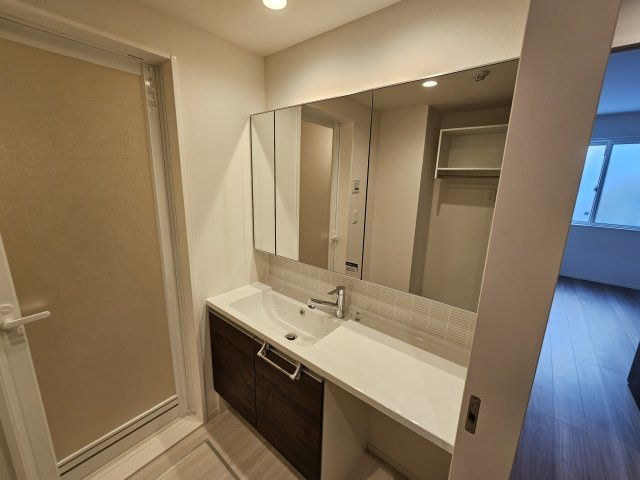 ラポール岡本【仮称】D-room西岡本の洗面所