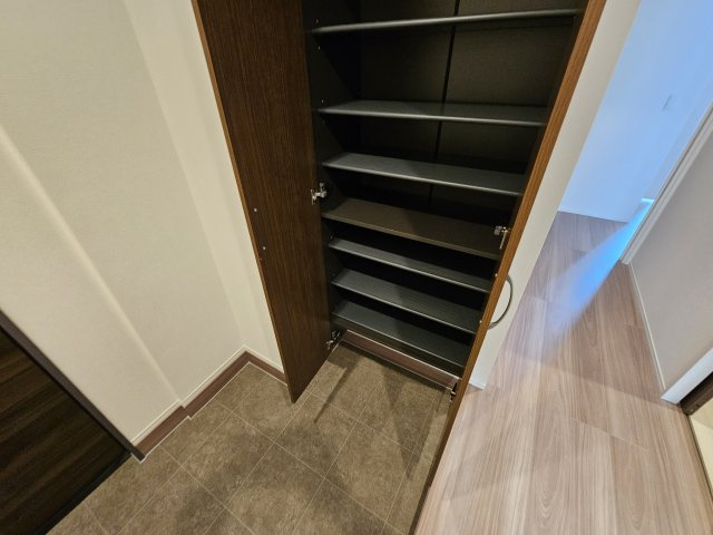 ラポール岡本【仮称】D-room西岡本の収納