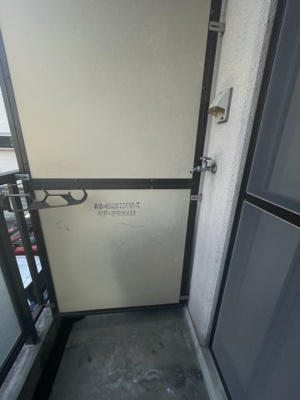 【設備】 | ノルデンハイム豊里 | 室外洗濯機置き場です