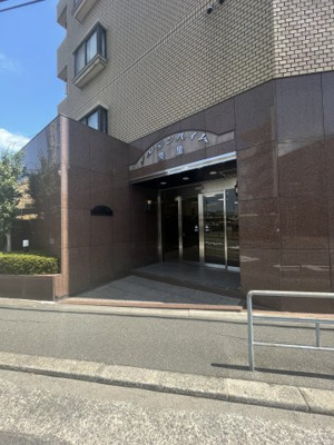 【エントランス】 | ノルデンハイム豊里 | 建物の内部です