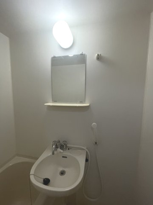 【洗面所】 | ノルデンハイム豊里 | コンパクトで使いやすい洗面所