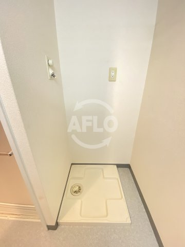 クリスタルグランツ北堀江の設備|クリスタルグランツ北堀江　洗濯機置き場
