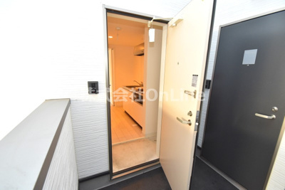 【玄関】 | スリーズ長瀬