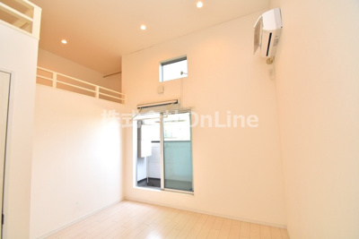 【洋室】 | スリーズ長瀬