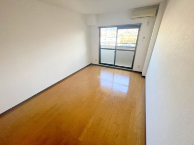 【居間・リビング】 | キャッスル山村