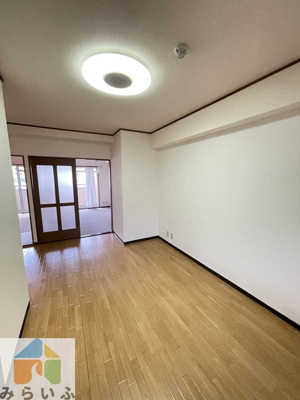 【洋室】 | アミティヤスダ