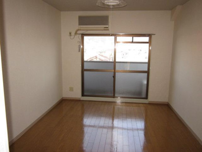 【居間・リビング】 | オクトワール松山中村