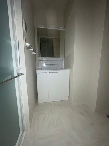 仲介手数料0円！！Phoenixの洗面所