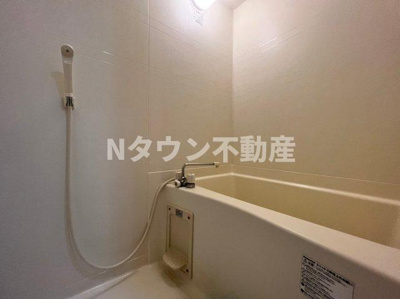【浴室】 | 寿キャッスル栄生 | 日々の疲れを癒すお風呂付です