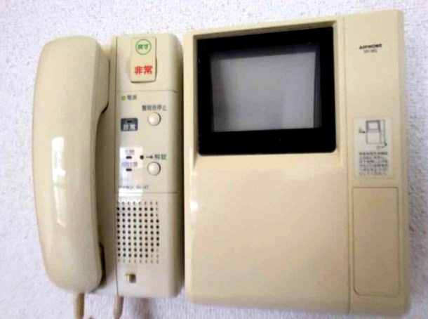 【セキュリティ】 | エスタシオン高石 | ※イメージ　同物件・別号室の写真