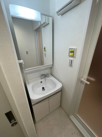 仲介手数料0円！！Fila　Alta　上前津の洗面所