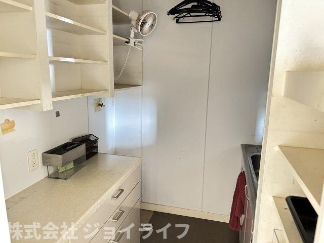 千旦林　2棟一括店舗兼住居の内装