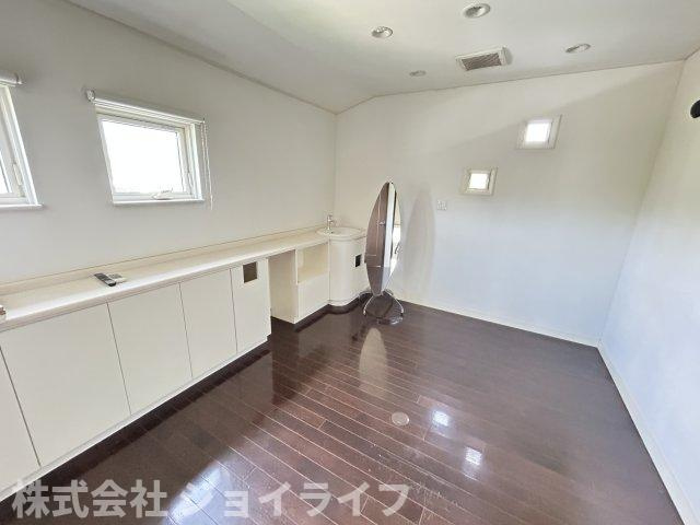 千旦林　2棟一括店舗兼住居の内装|2階