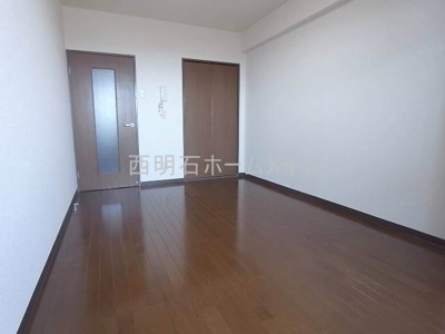 【居間・リビング】 | 中西駅前ビル | 洋室☆イメージ写真