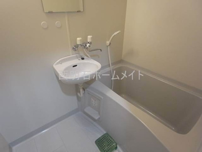 【浴室】 | 中西駅前ビル | 風呂☆イメージ写真