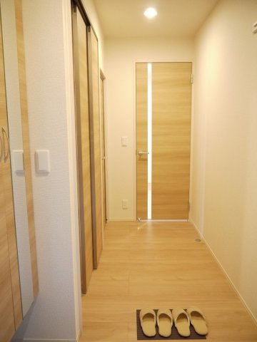 D-room渋見町の玄関