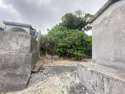 【外観】 | 沖縄市嘉間良3丁目（墓地用地・約20坪） | 墓地用地※2023.6.5撮影