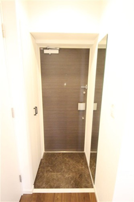 【玄関】 | セオリー難波WEST