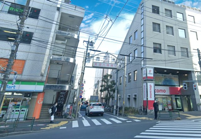 エフテビルの周辺