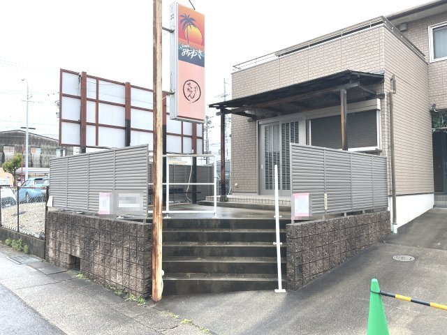 浦里5丁目店舗の外観