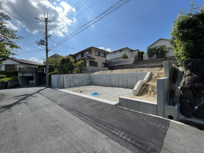 【前面道路含む現地写真】 | 奈良市登美ヶ丘5丁目～全１区画～
