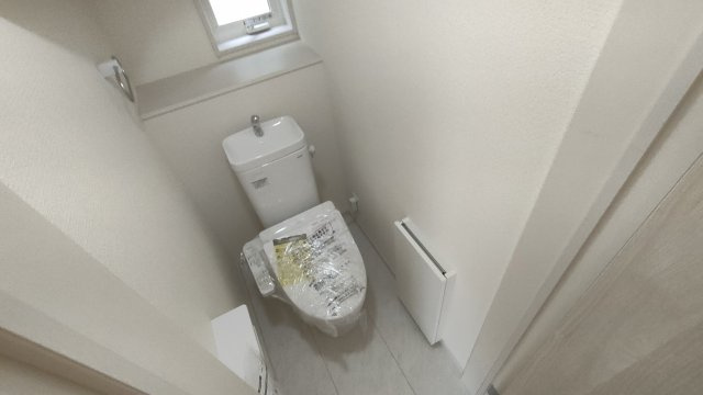 Kolet岩槻南辻のトイレ|落ち着いた色調のトイレです