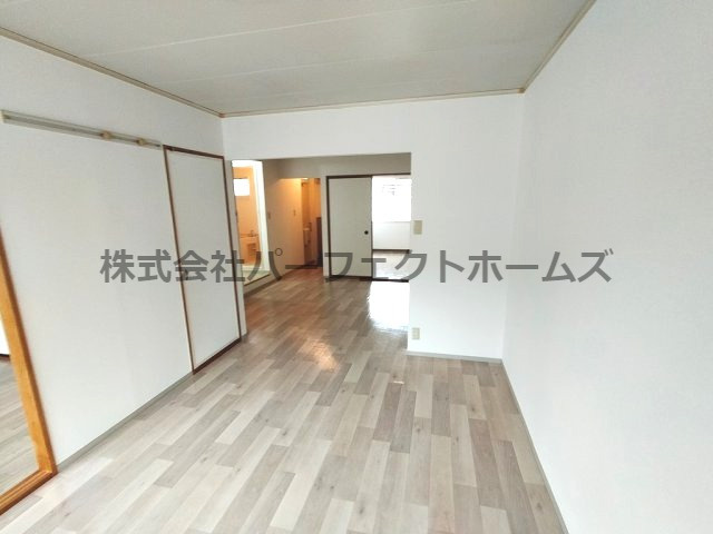 クレシェ星丘の内装|内装は落ち着いています