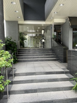 【エントランス】 | ゴールドウッズ神戸三宮ビル