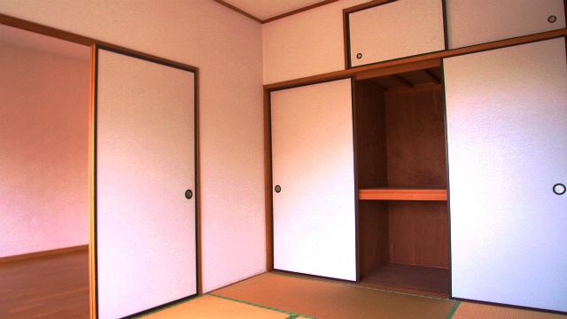 【収納】 | ブルウジュ | 大きなスペースがあり、収納には困りません