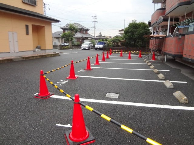 ブルウジュの駐車場