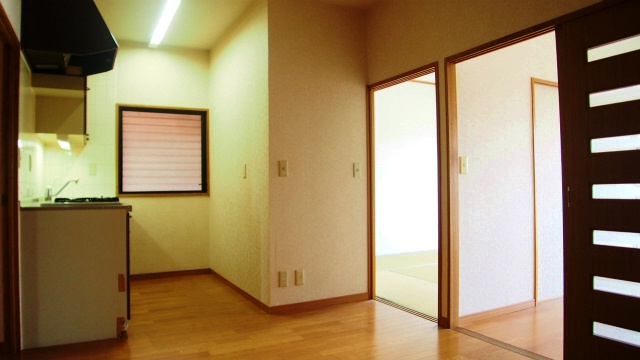 ブルウジュの内装|中はこのようになっています
