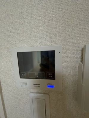 【セキュリティ】 | フジパレス東三国3番館 | モニター付きインターホンがあります
