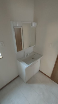 【独立洗面台】 | Kolet岩槻14 | 使いやすい独立洗面台です