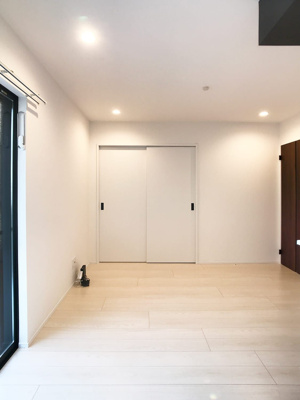 【内装】 | アーバンヴィラ南福岡 | 別号室の写真になります。現況優先。