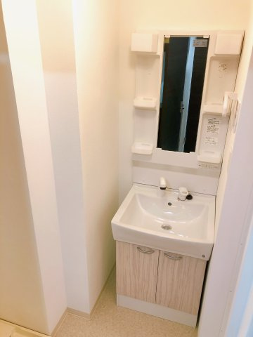 ラグナ幸町の洗面所