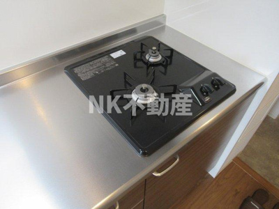 【キッチン】 | M'sマンション長栄寺（河内永和賃貸） | コンパクトなキッチンで掃除もラクラク