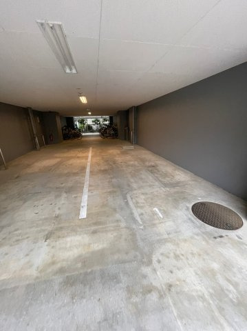 仲介手数料0円！！アデグランツ上前津の駐車場