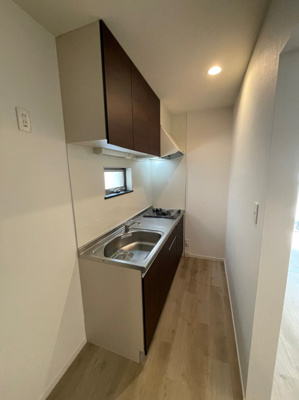 【キッチン】 | スクエアパーク | 別号室の写真になります。現況優先。