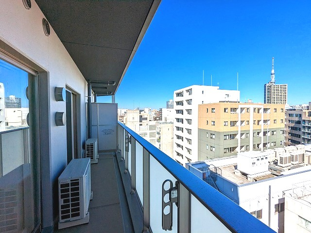 Dimus蔵前Residenceの設備|12Fのバルコニーです
